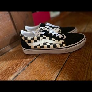 Vans size 8.5 brand new
